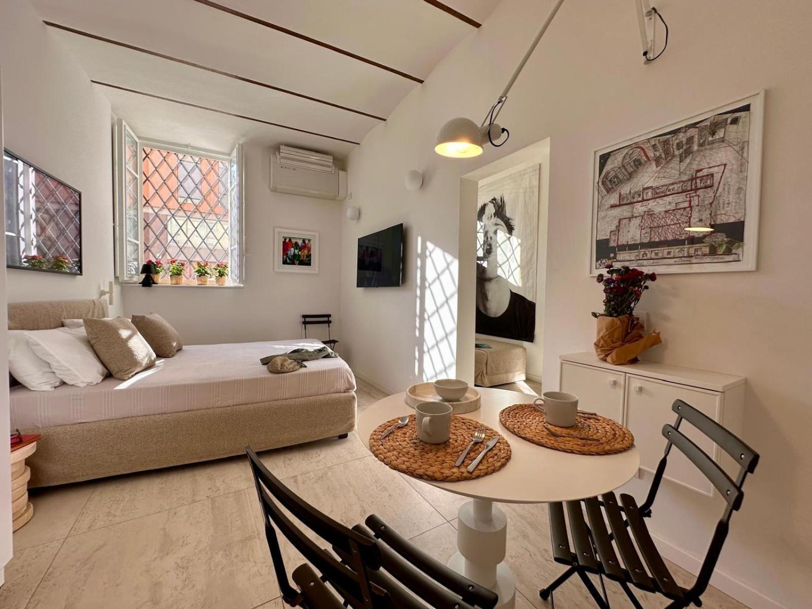 Lamia Casa * Rom